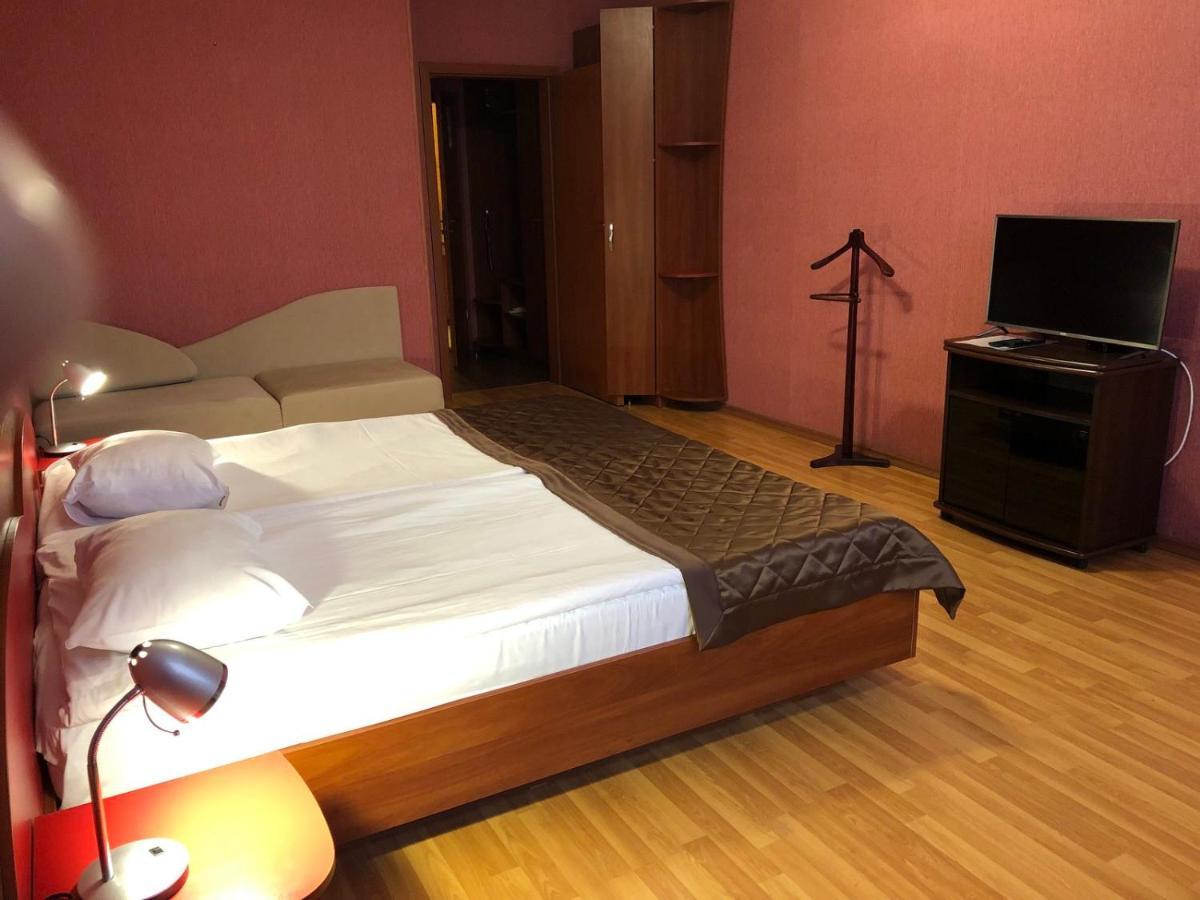 Comfort Hotel เคียฟ ภายนอก รูปภาพ